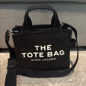 NWOT - Marc Jacobs Black Tote/Crossbody Bag